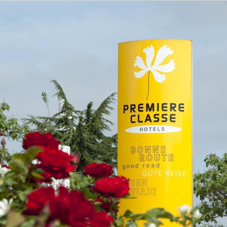 Premiere Classe Niort Est La Creche Bagian luar foto